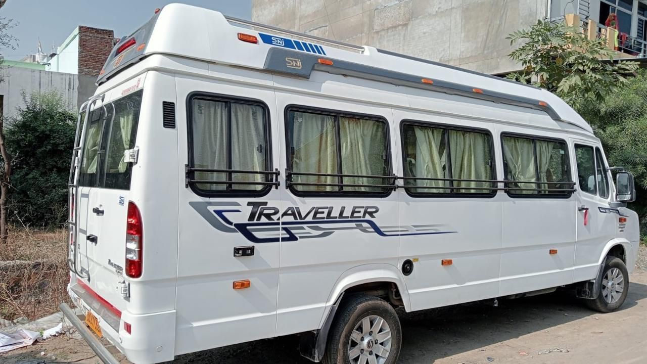 20 Seater Tempo Traveller